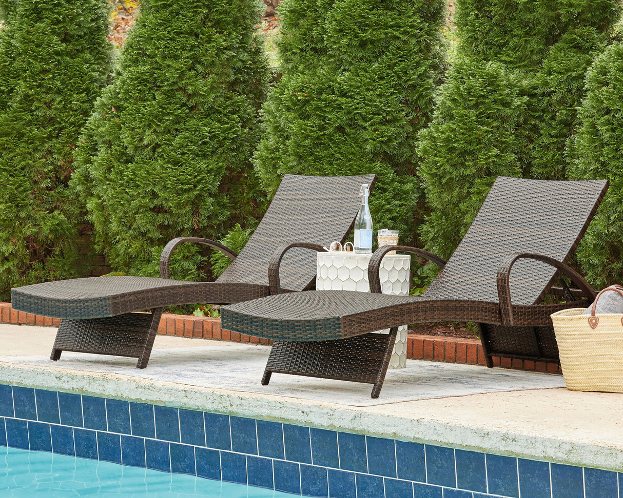 Kantana - Chaise Lounge (Set of 2) - Brown
