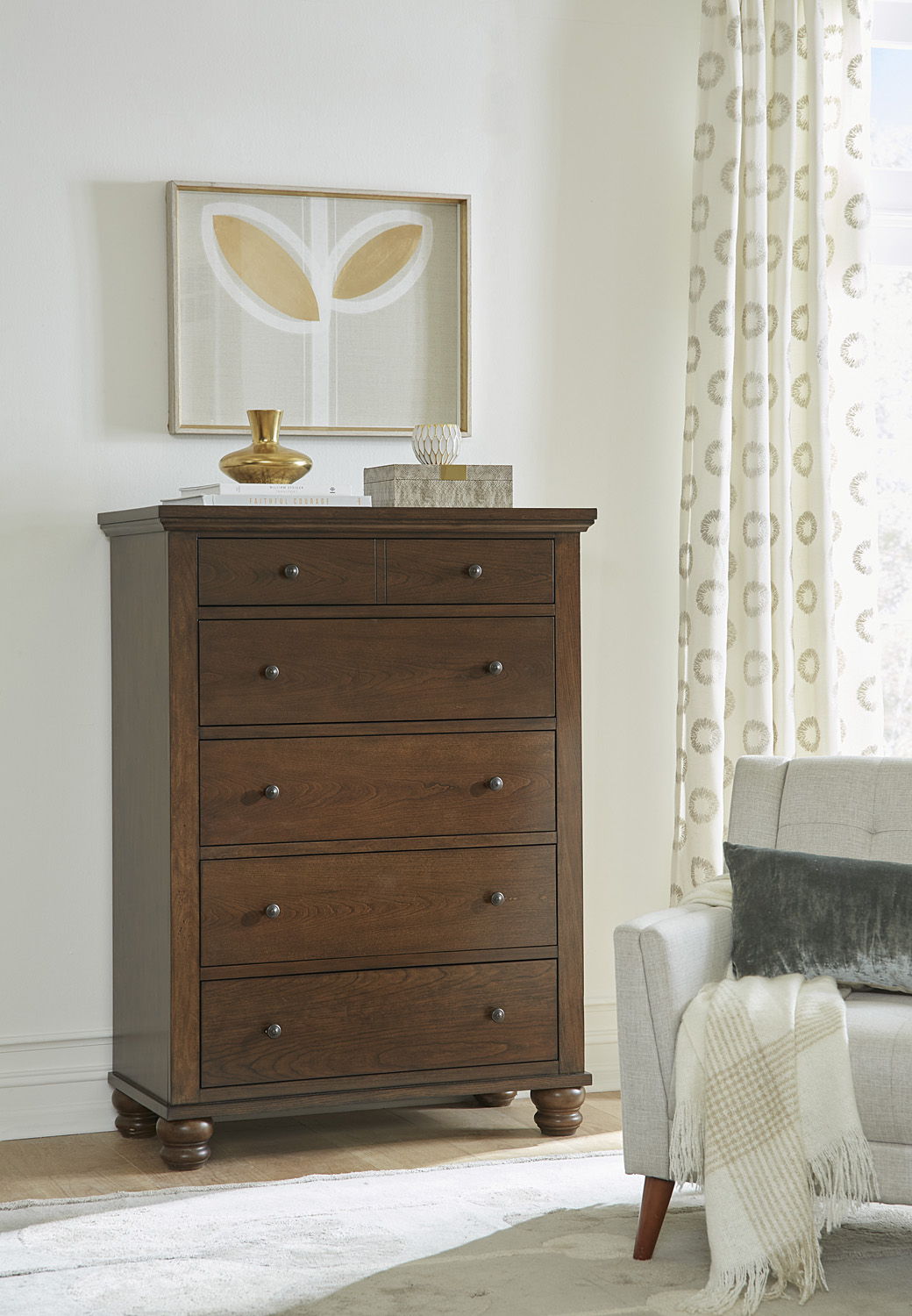 Cambridge - Chest