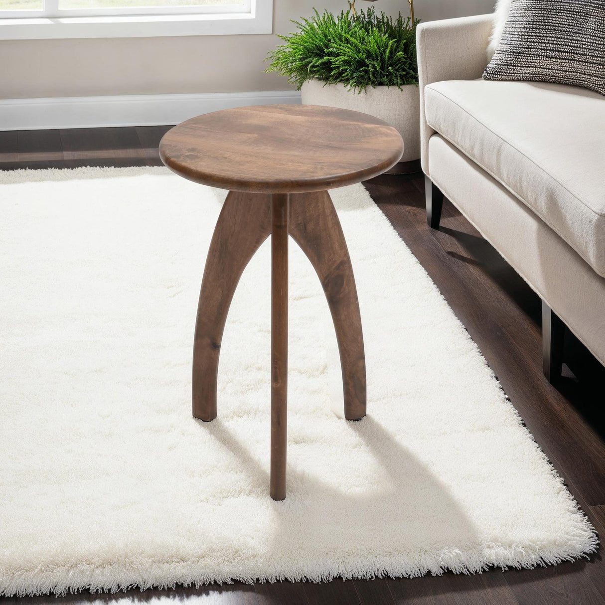 Aero Accent Table