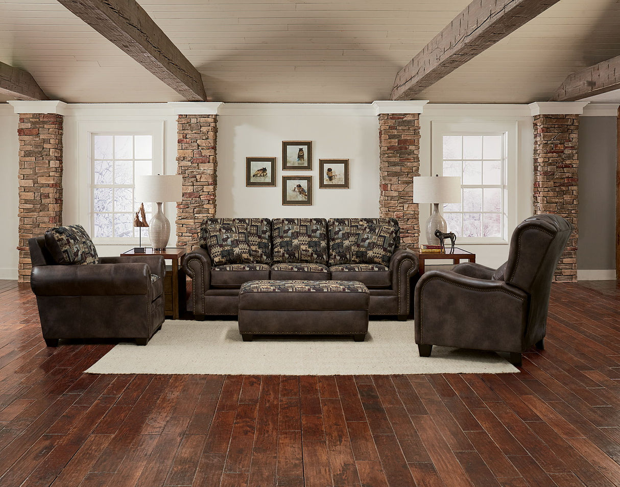 Jaden - Sofa With Nails