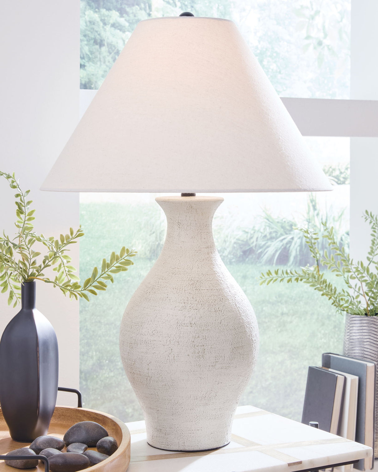 Ashbend - Ceramic Table Lamp - Antique White