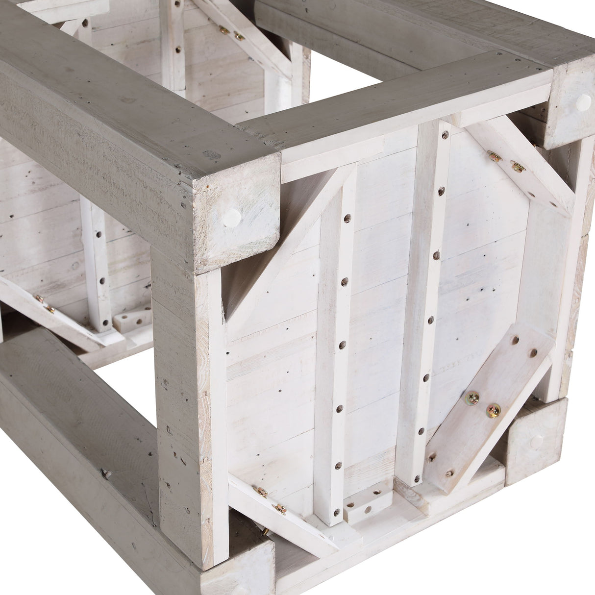 Pinedale - 3 Piece Occasional Set