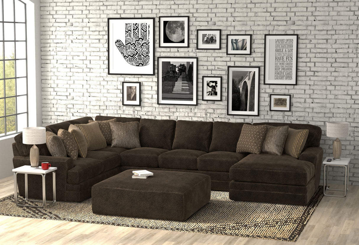 Mammoth - Sectional With Cocktail Ottoman
