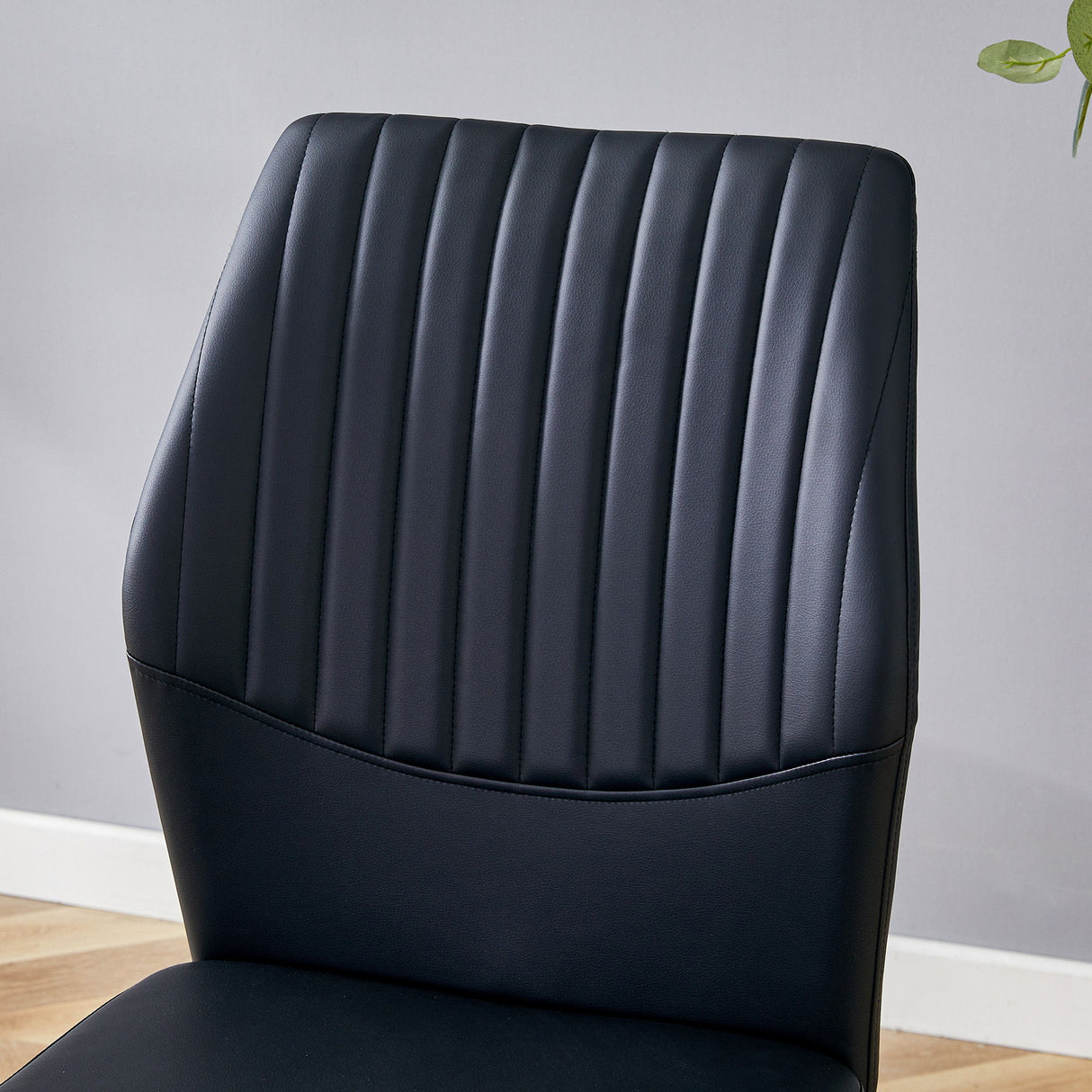 Luxury Simple High Resilience Dining Chair With Metal Legs