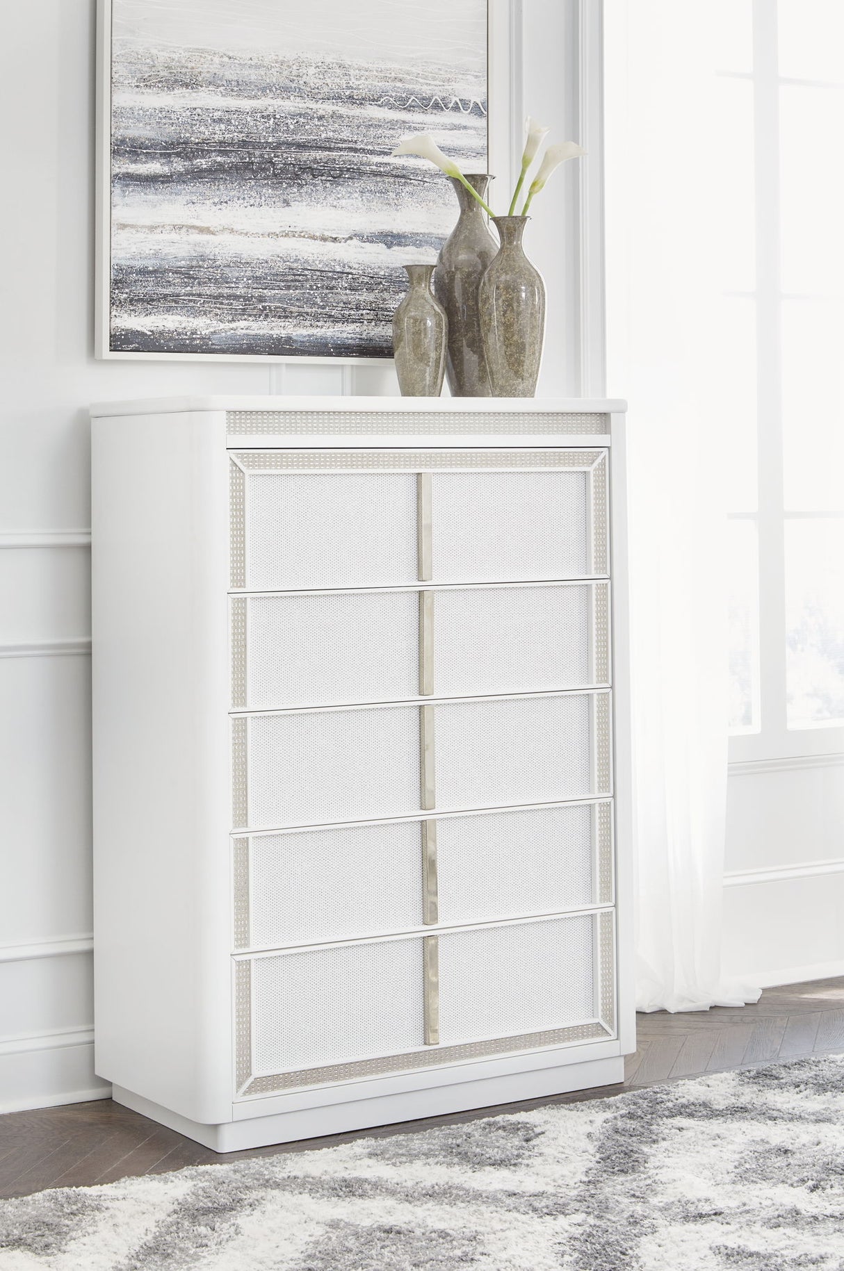 Chalanna - Five Drawer Chest - White