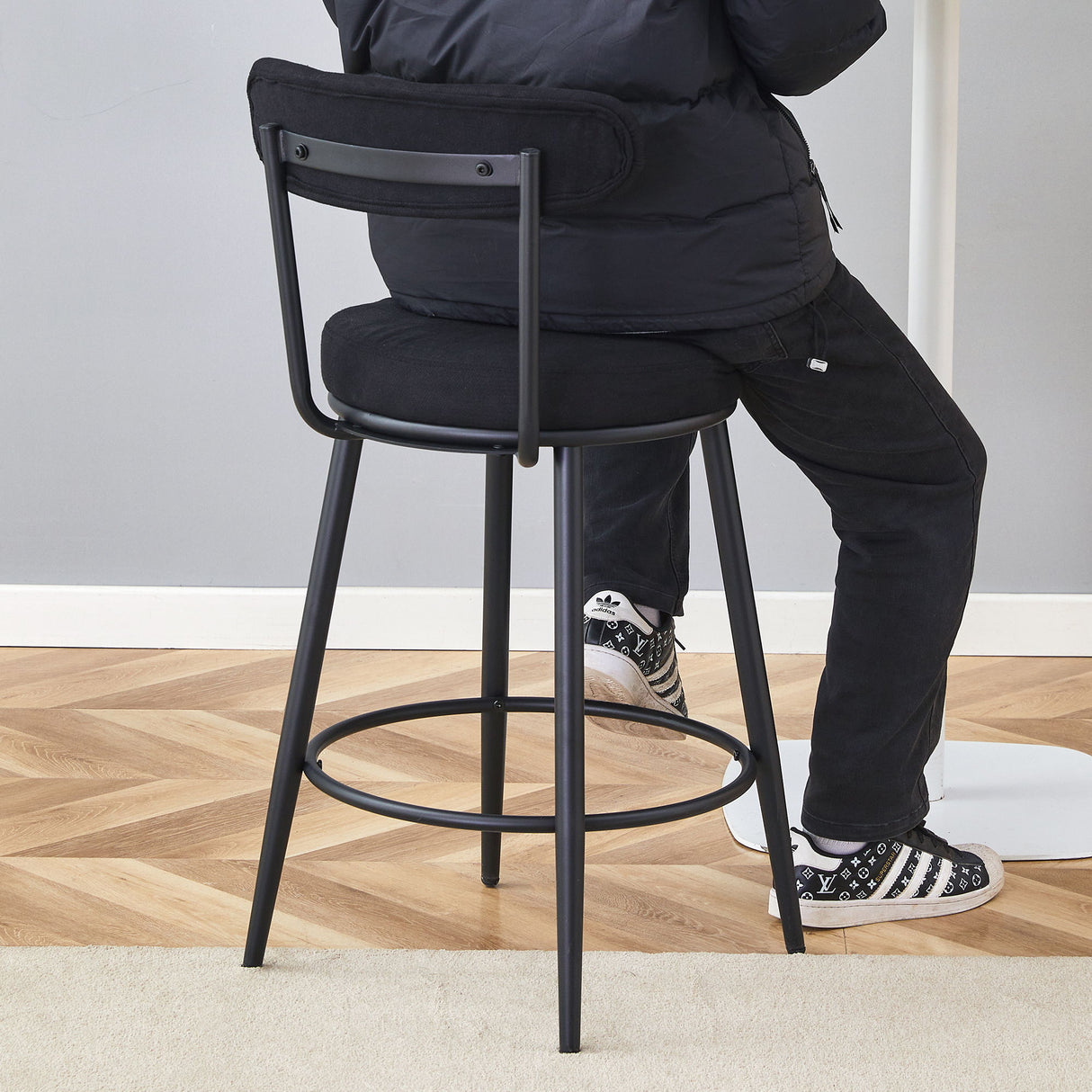 Fashionable Ergonomic High Legged Bar Chairs (Set of 2)