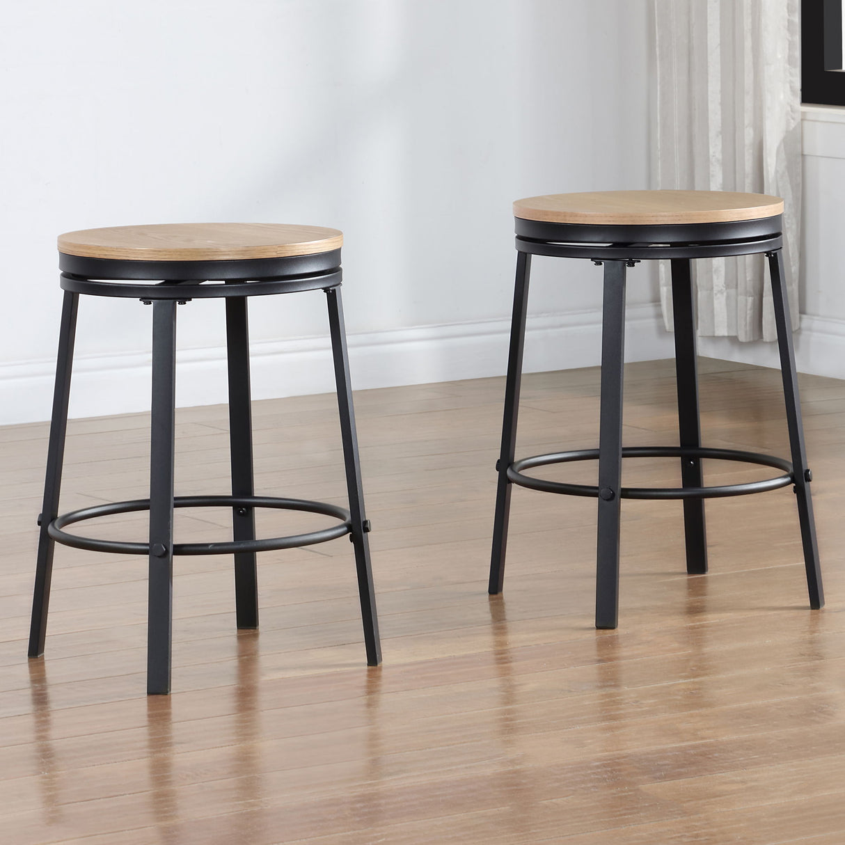 Magnolia - Counter Stool (Set of 2) - Light Brown