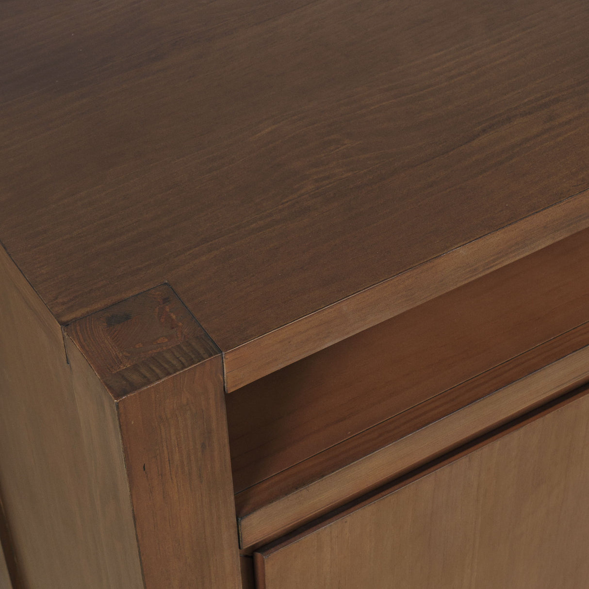 Brownstone - Media Console