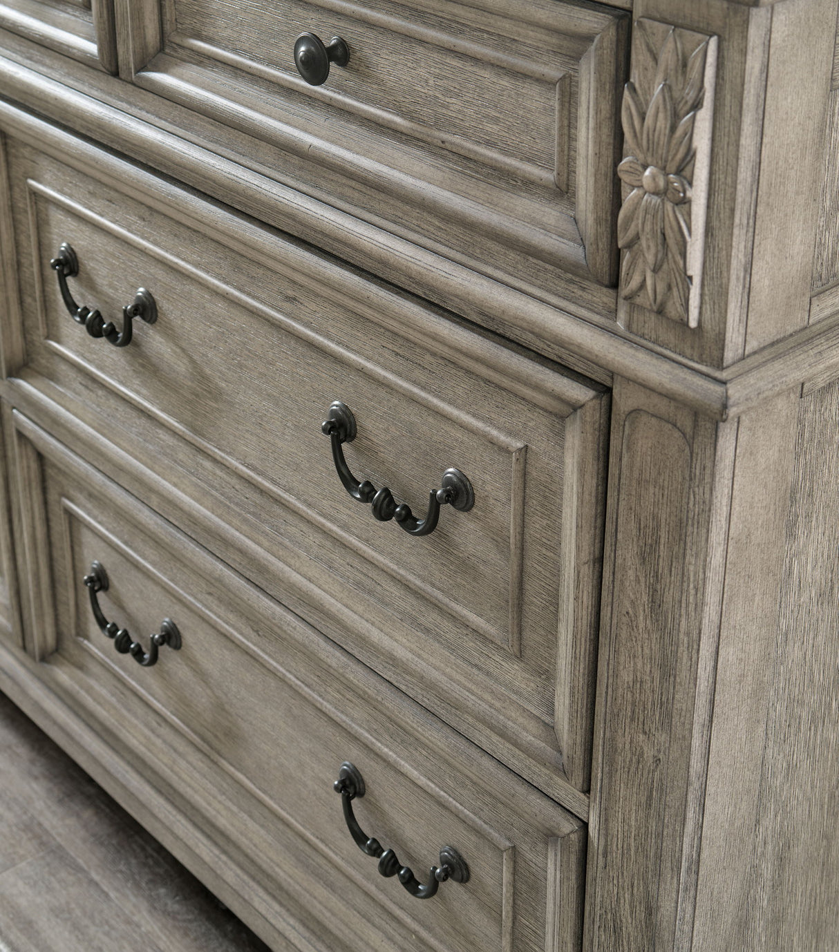 Lodenbay - Dresser, Mirror - Antique Gray