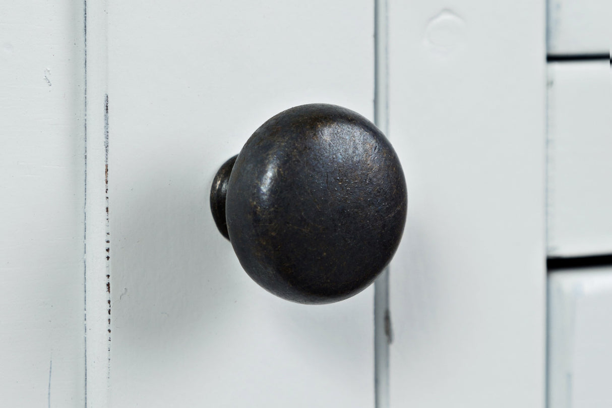 Artisan's Craft Media Console