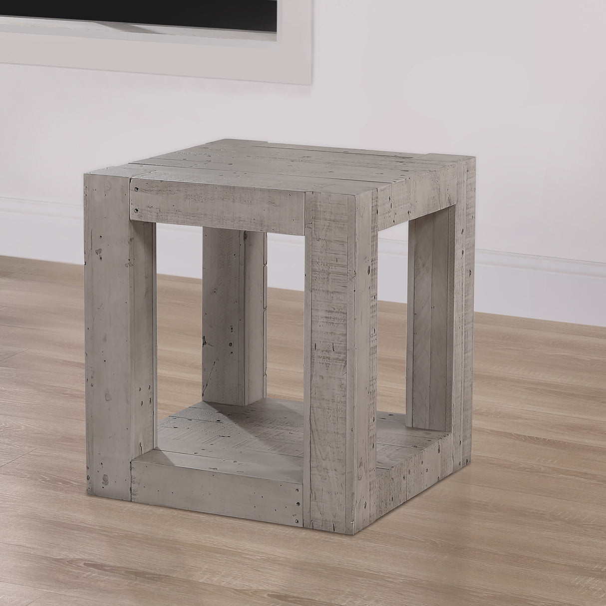 Pinedale - Table