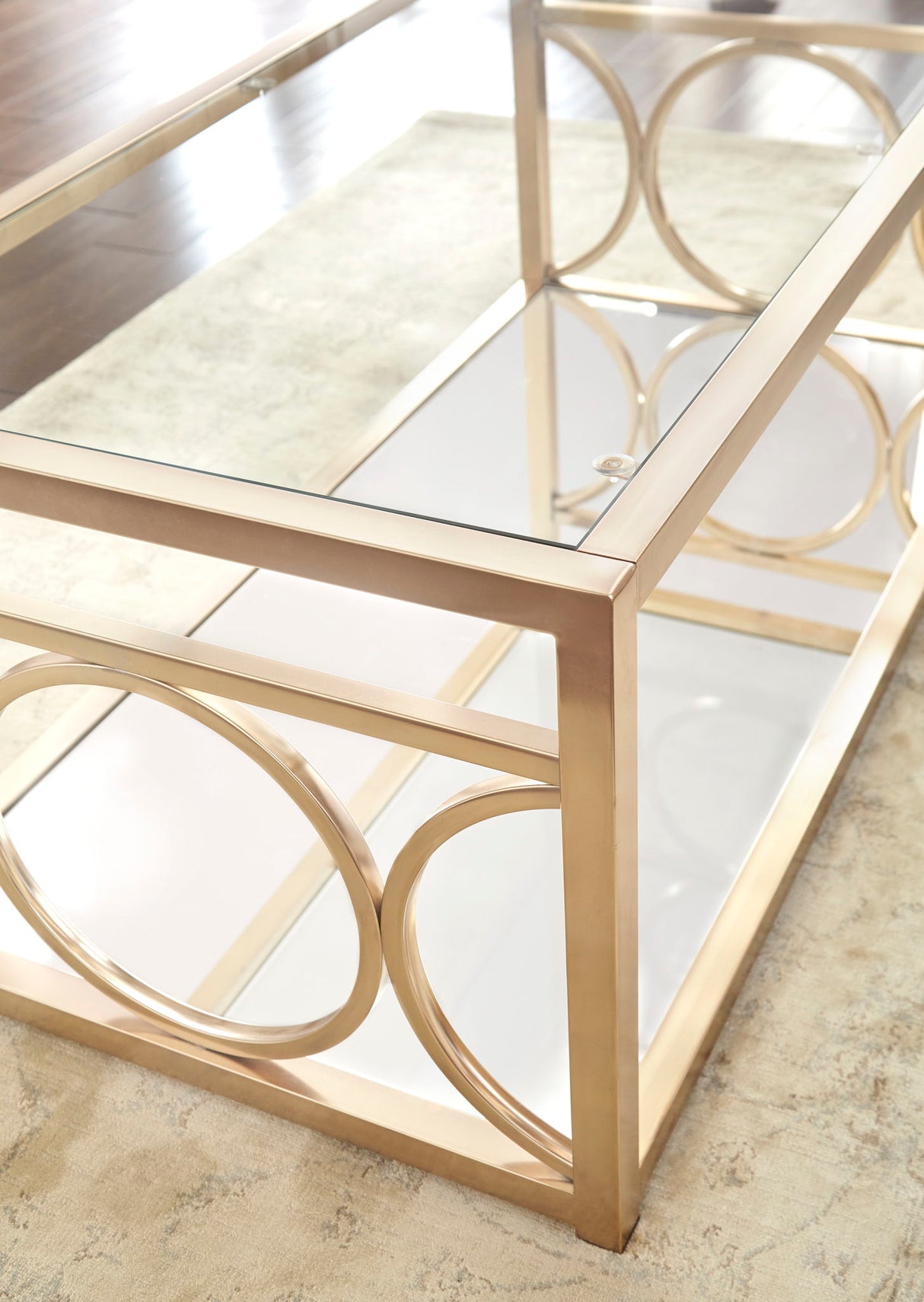 Olympia - Table