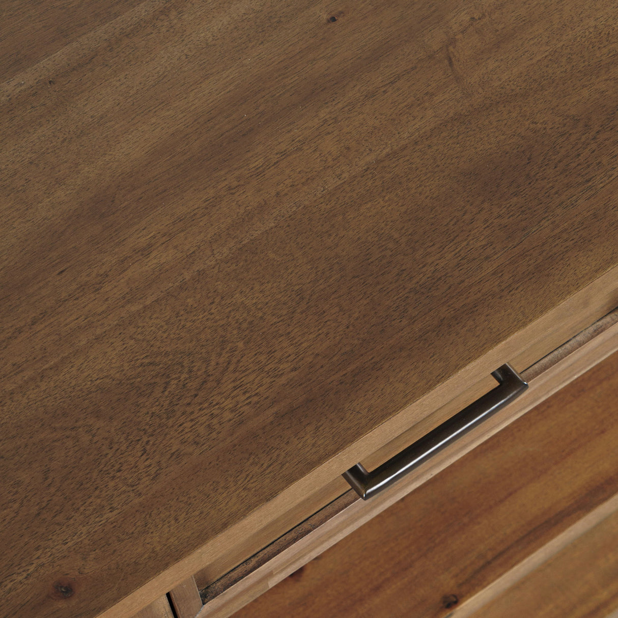 Claremont - Table