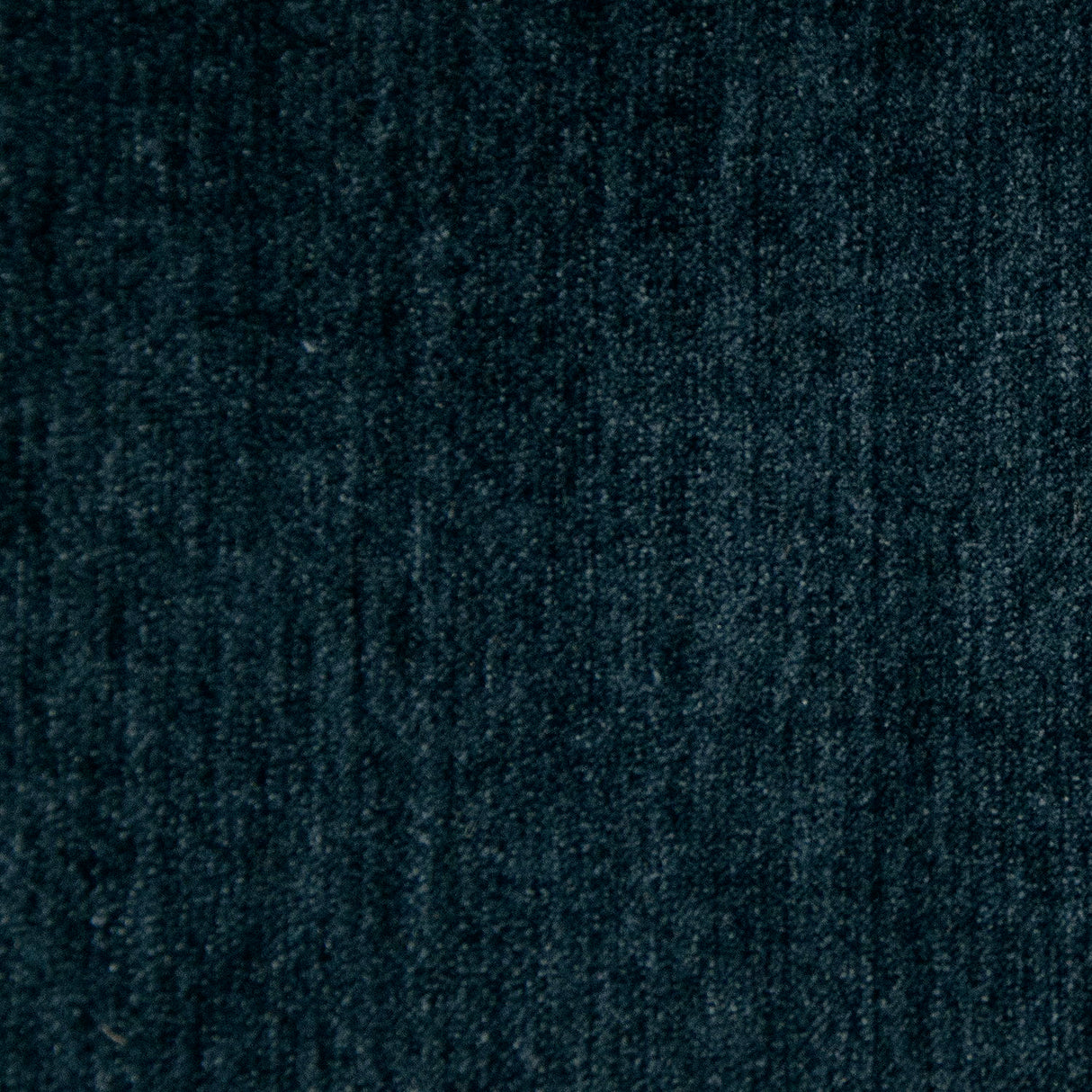 Polaris - Sectional With Comfort Coil Seating, 9 Included Accent Pillows And Included Cocktail Ottoman