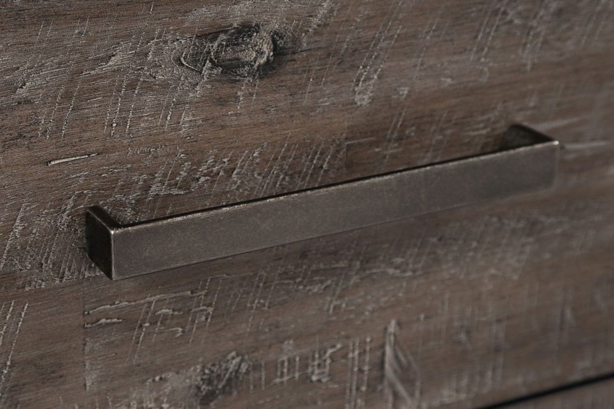 East Hampton - 70" Console - Distressed Gray