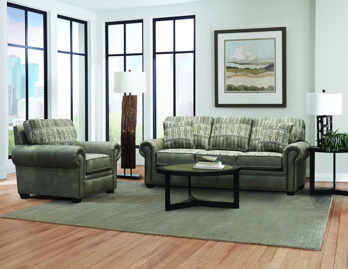 Jaden - Chair With Nails