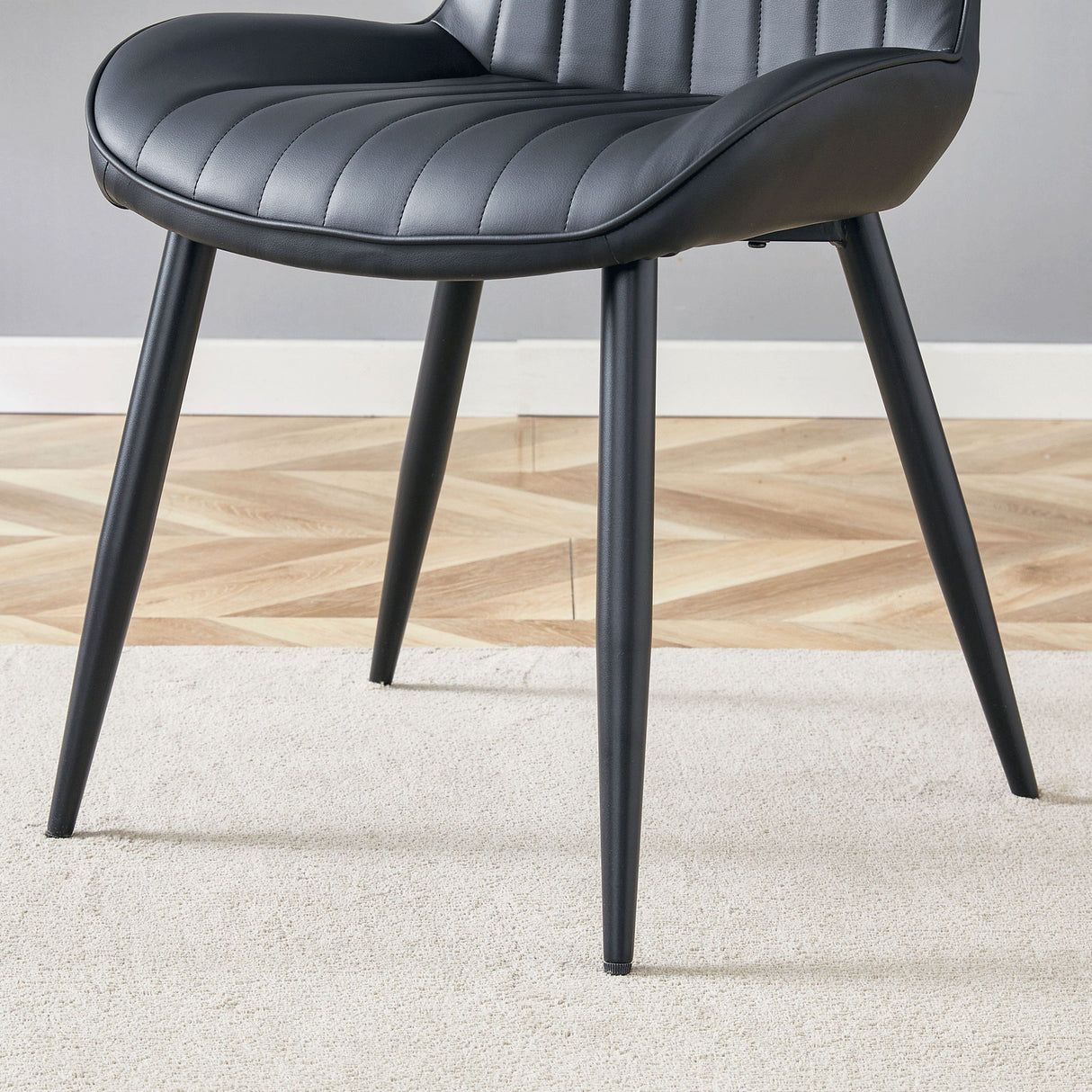 Minimalist Ergonomic Dining Chair (Set of 4) With Curved Cushions And Metal Frame - Black