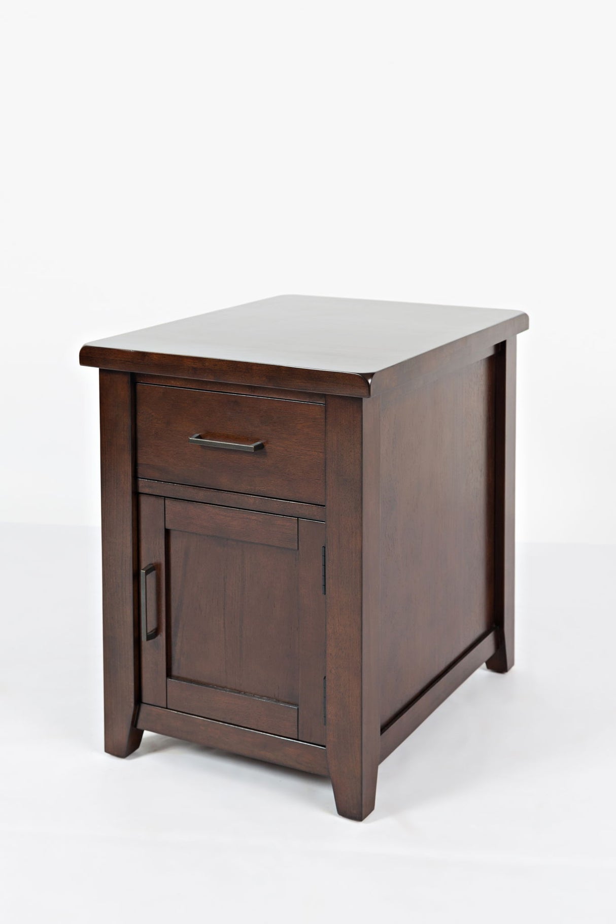 Twin Cities - Chairside Table - Brown