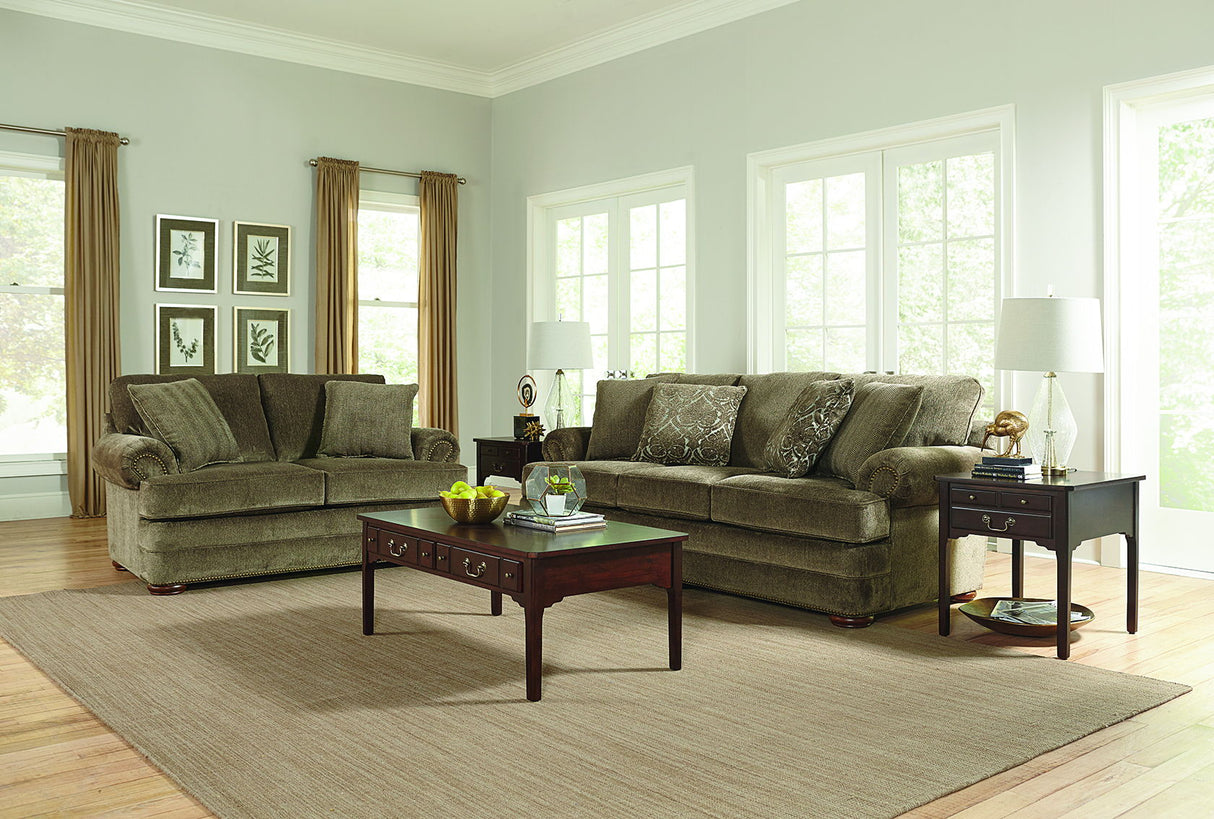 Knox - Sofa With Nails