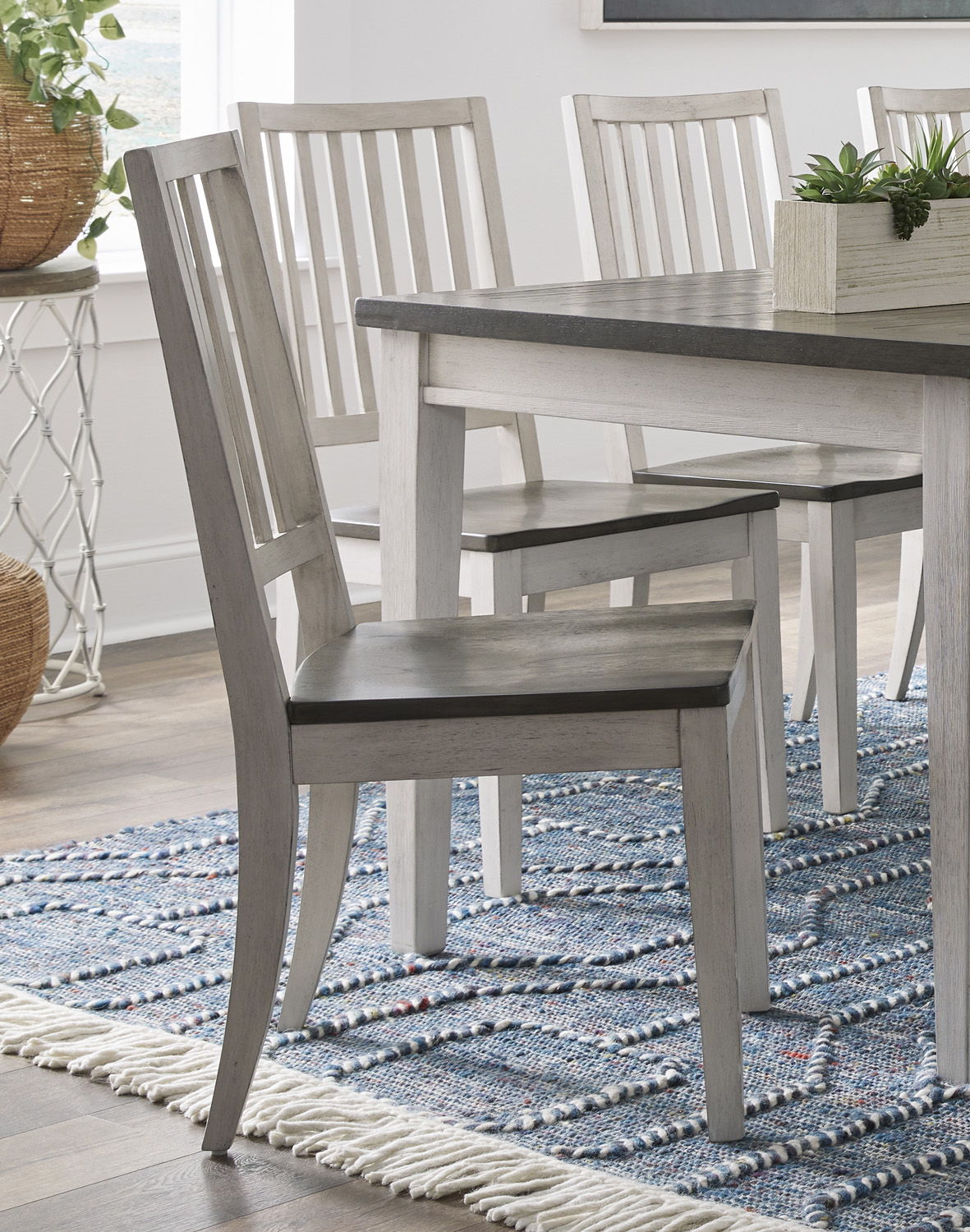 Dining Side Chair w/Wood Seat (per chair, 2/ctn)