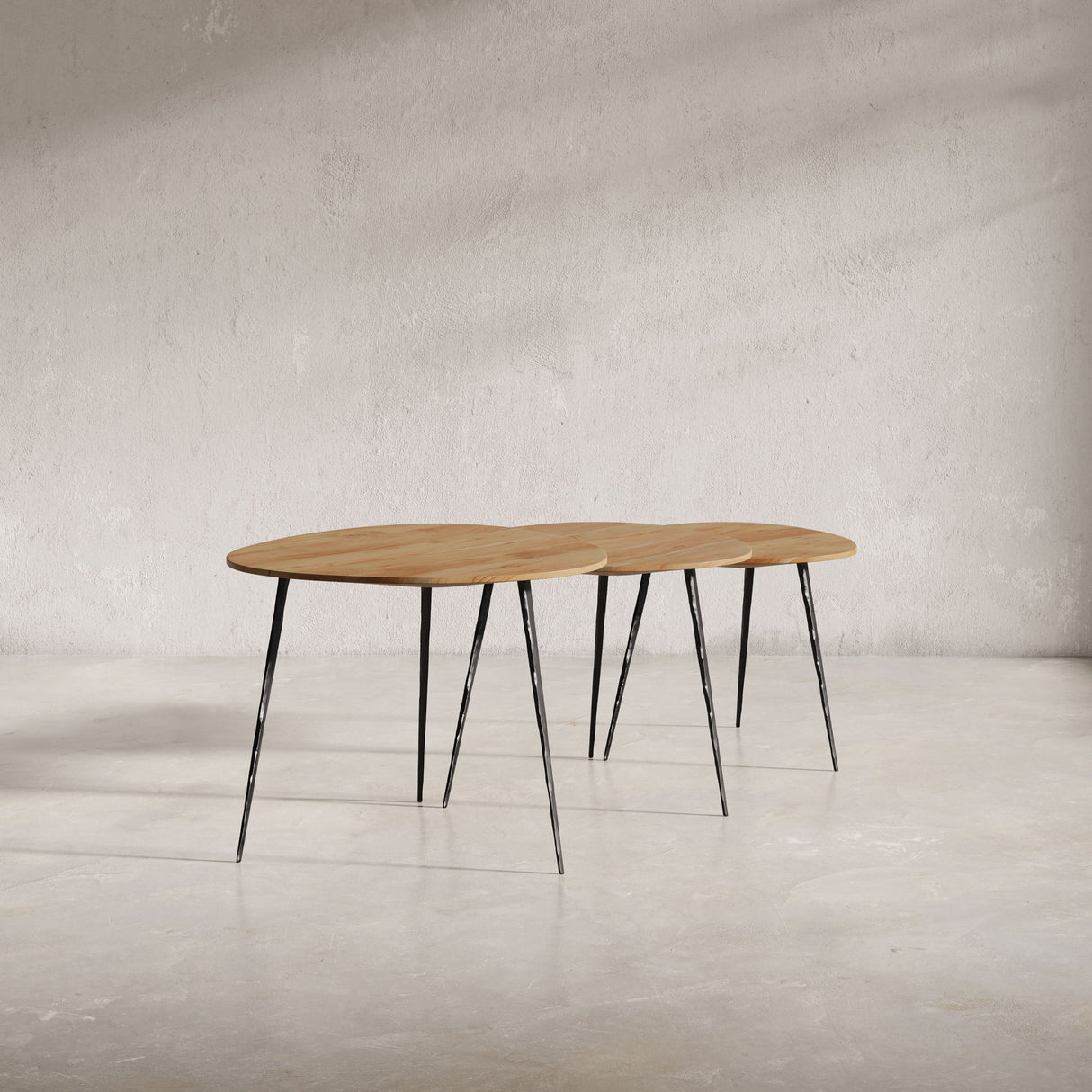 Global Archive - Reeves Nesting Tables