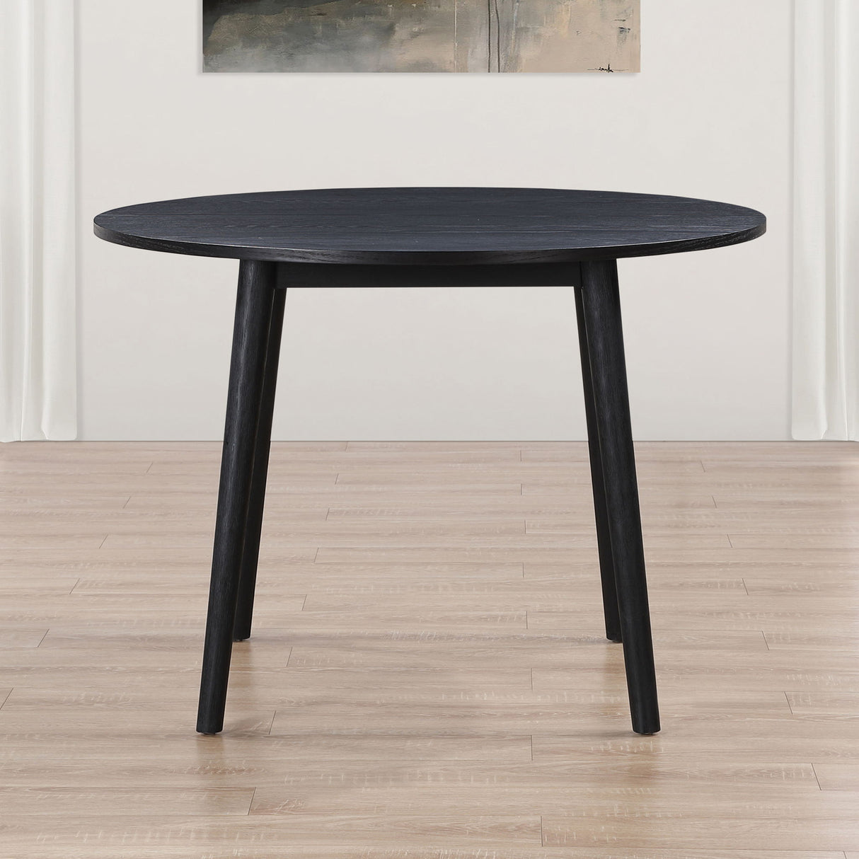 Willow - Round Table