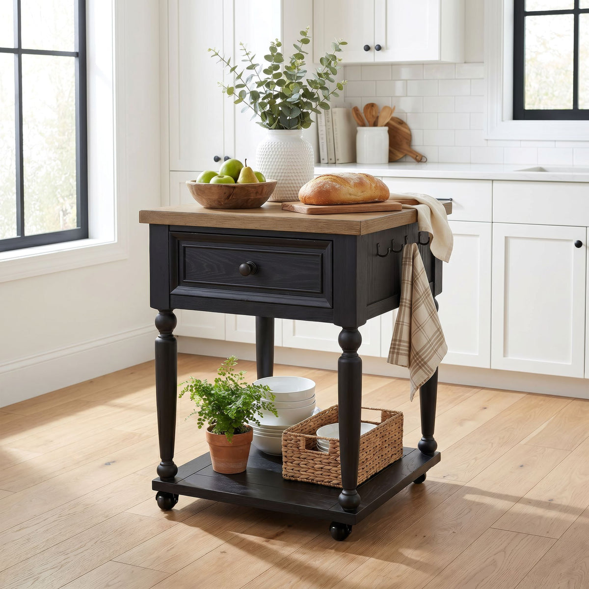 Heritage - Chopping Block Island With Casters - Oak Brown And Black