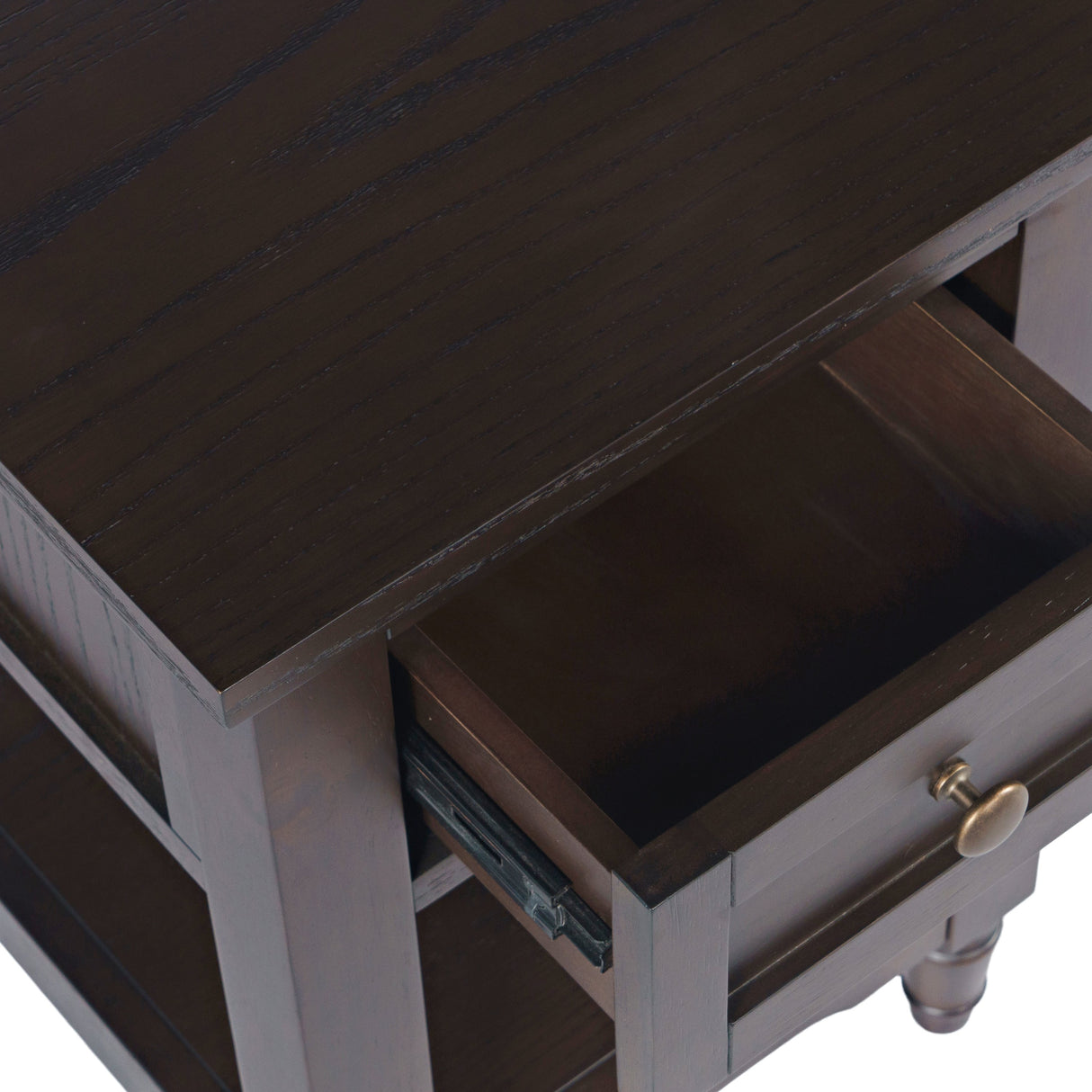 Brentwood Chairside Table