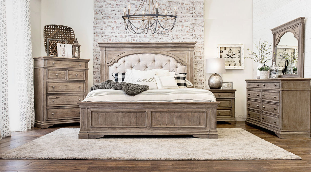Highland - Dresser