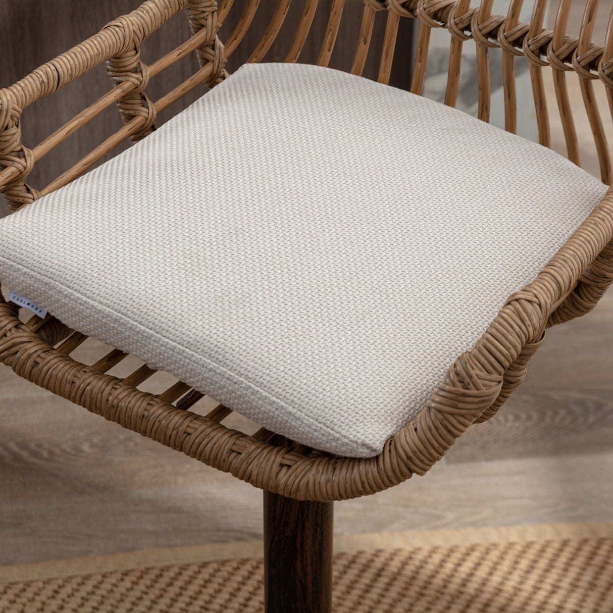 Modern Swivel Bar Stools Adjustable Counter Chairs With Footrest (Set of 2)