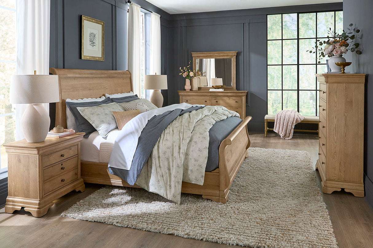 Chateau Philippe - Sleigh Bed