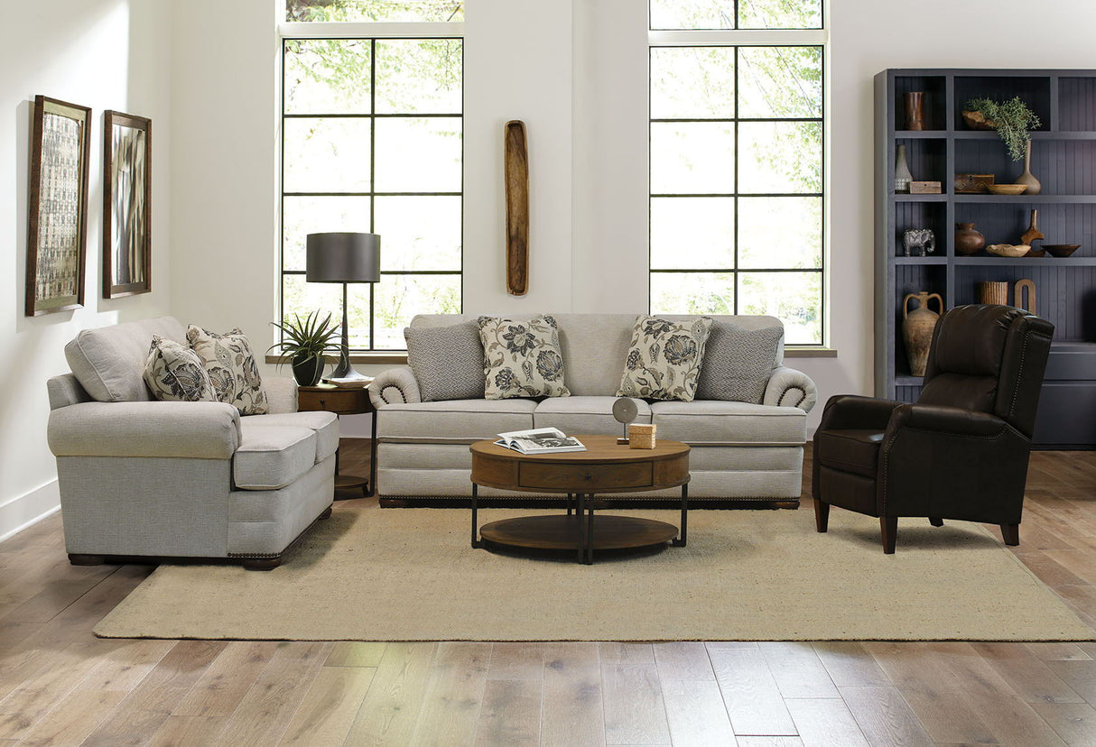 Knox - Sofa With Nails