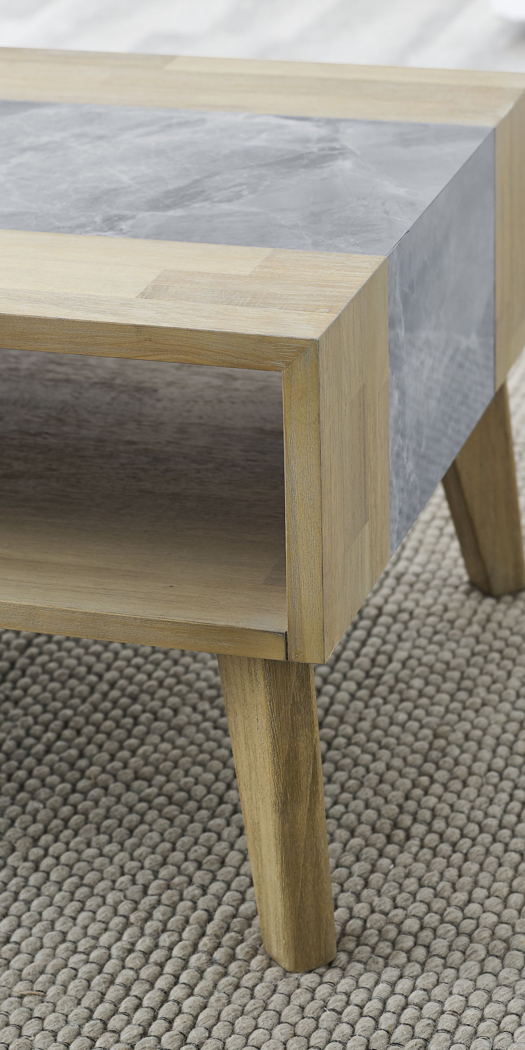 Calgary - Sintered Stone Table