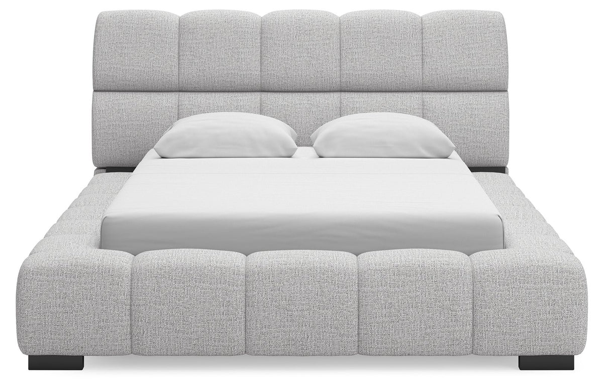 Grendusk - Upholstered Bed