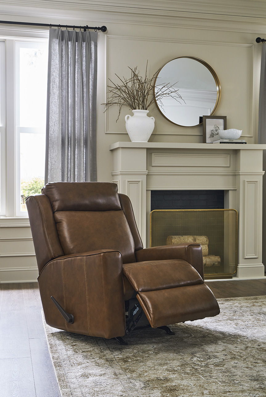 2Q00AL - Leather Recliner
