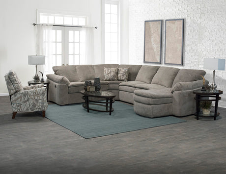 Seneca Falls - 7300 - Sectional (With RAF Chaise)