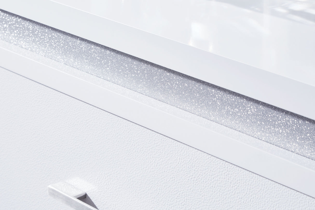 Jarlee - White - Four Drawer Chest