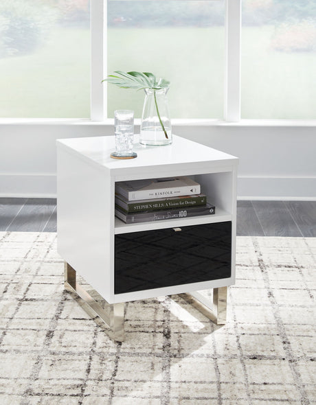 Gardoni - Chair Side End Table - White / Black
