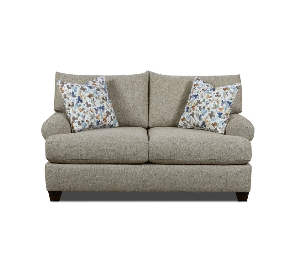 Margo - Loveseat