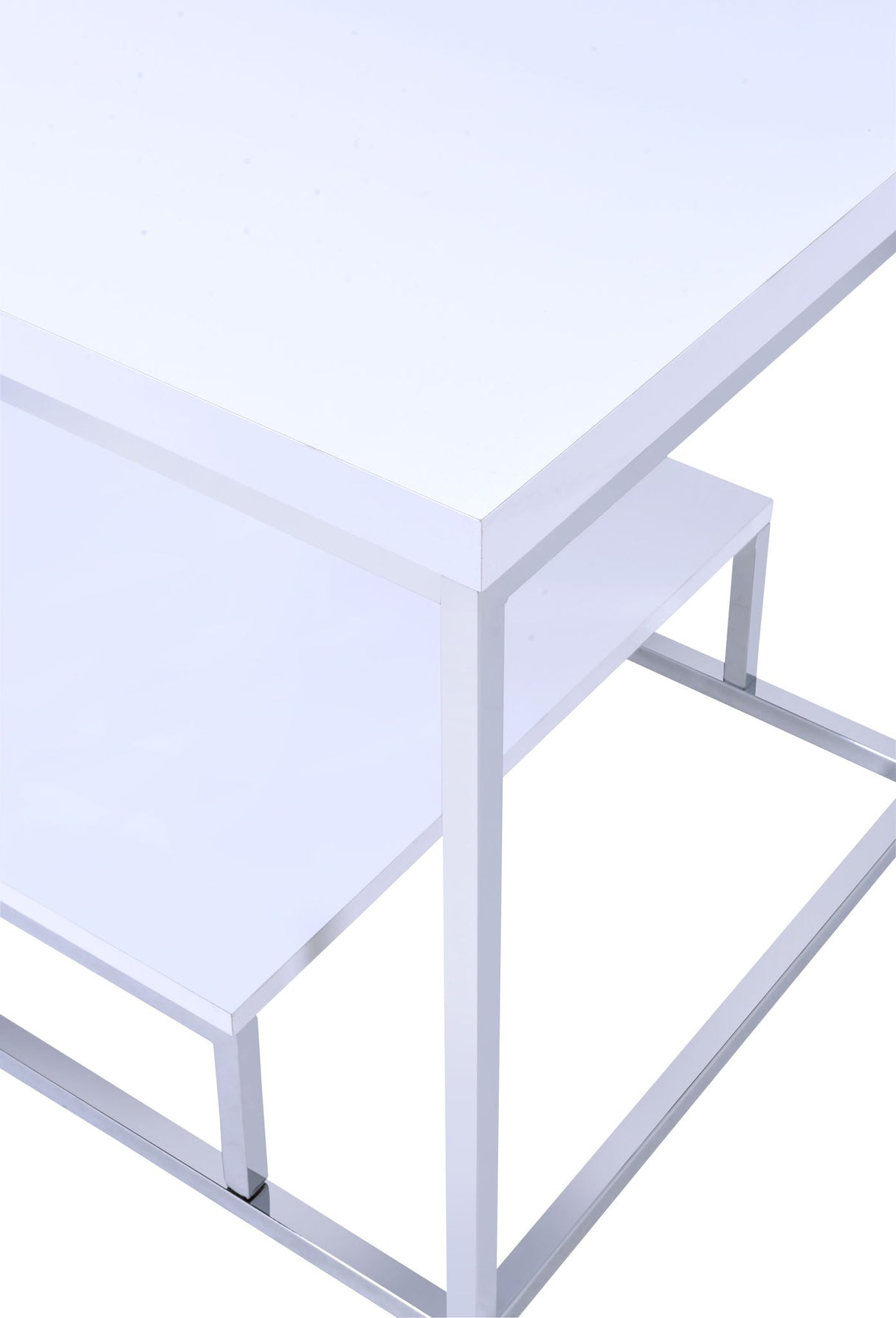 Lucia - Table