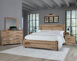 Dovetail - Poster Bed With Poster Footboard