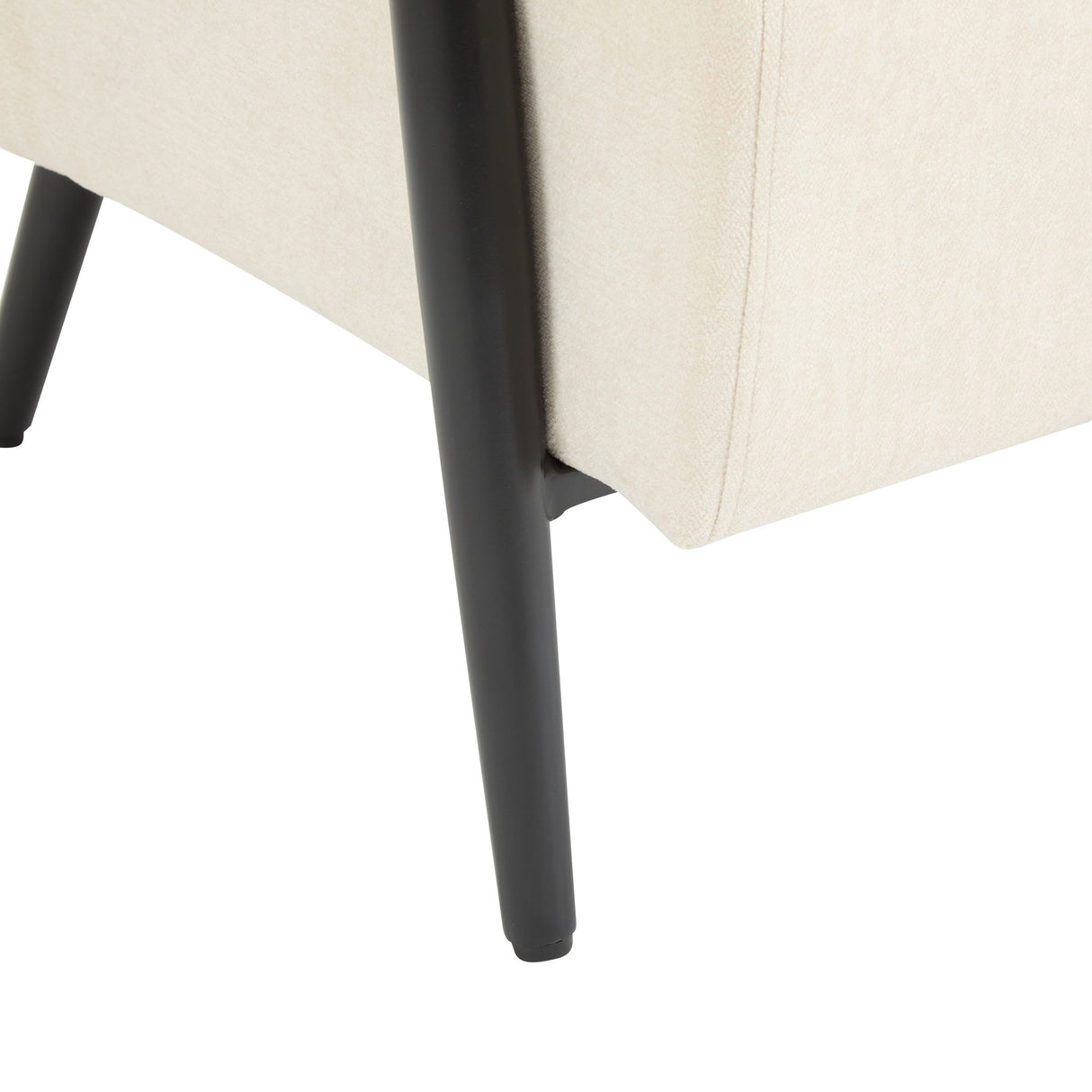 Modern Lounge Chair With Polyester Upholstery