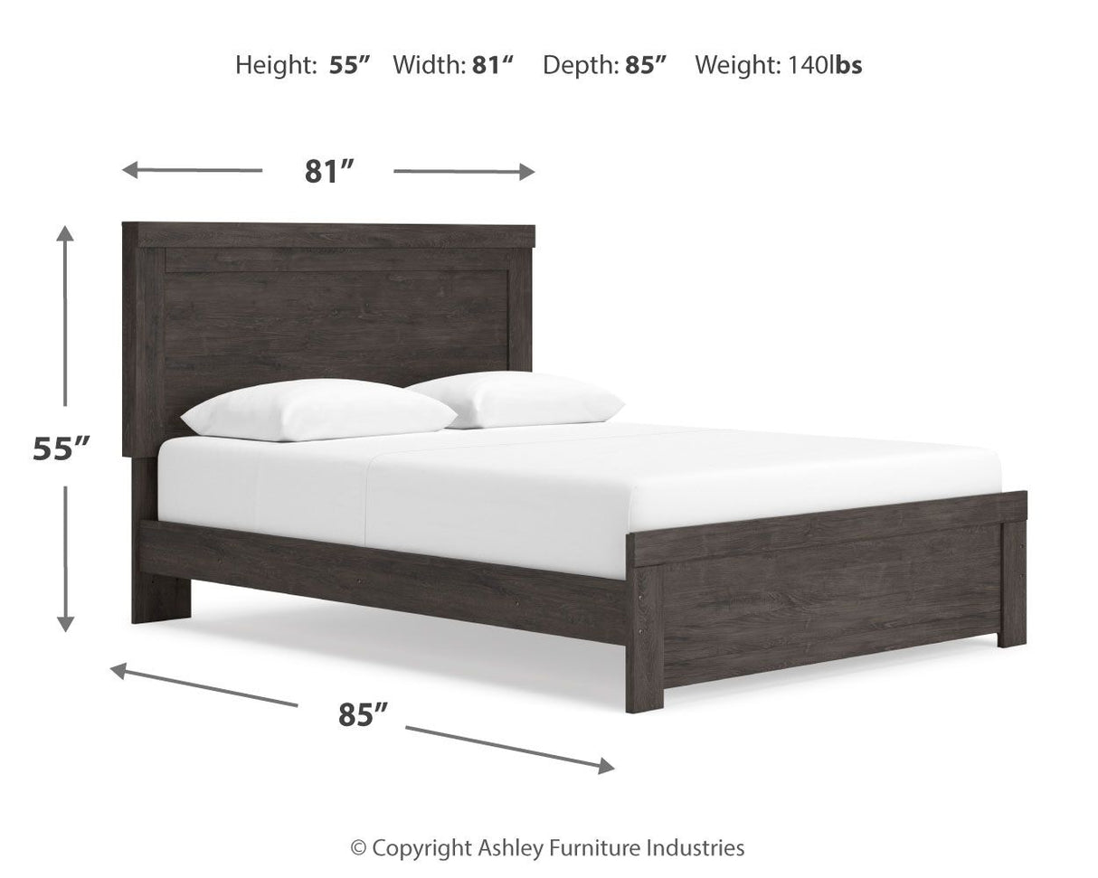 Brinxton - Panel Bed