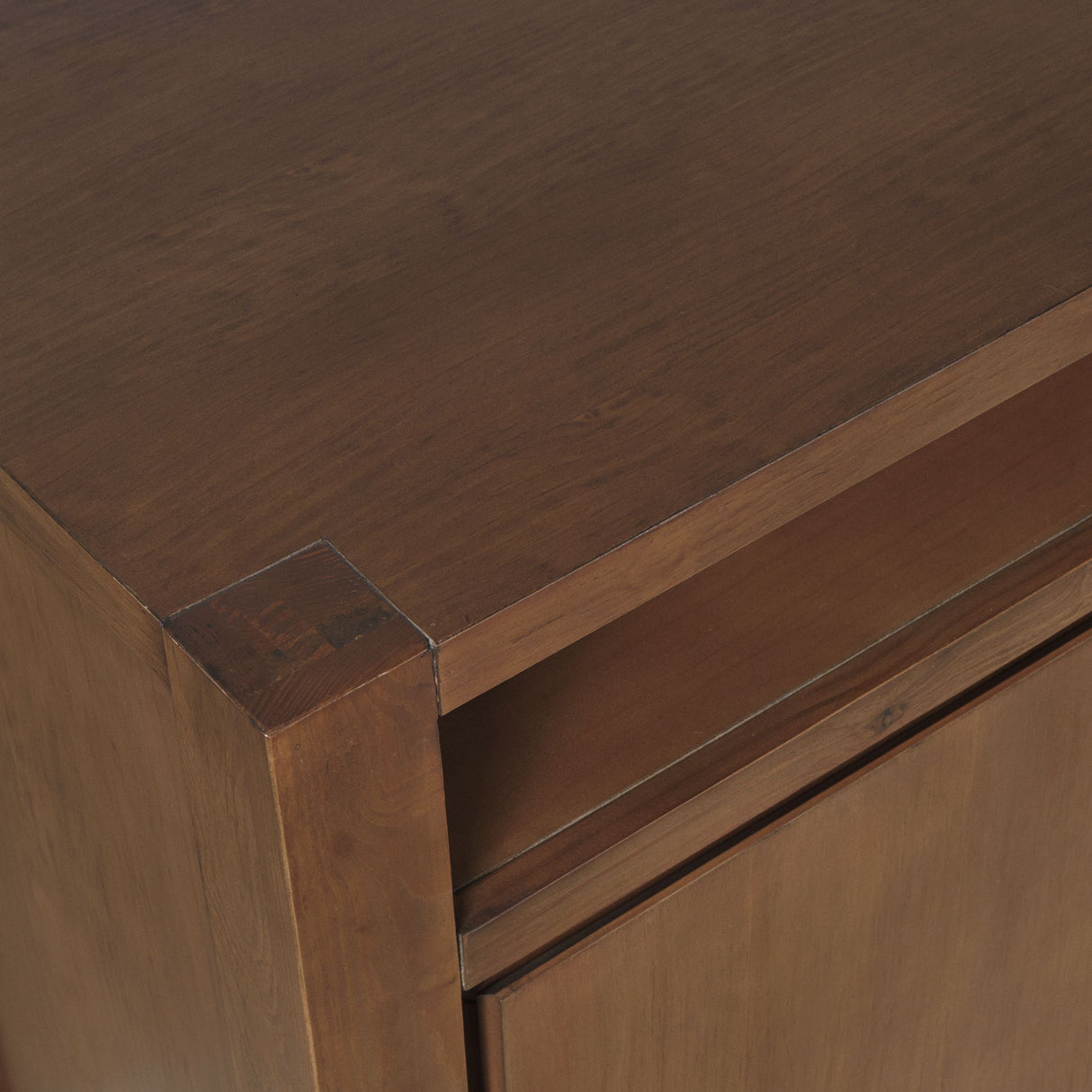 Brownstone - Media Console