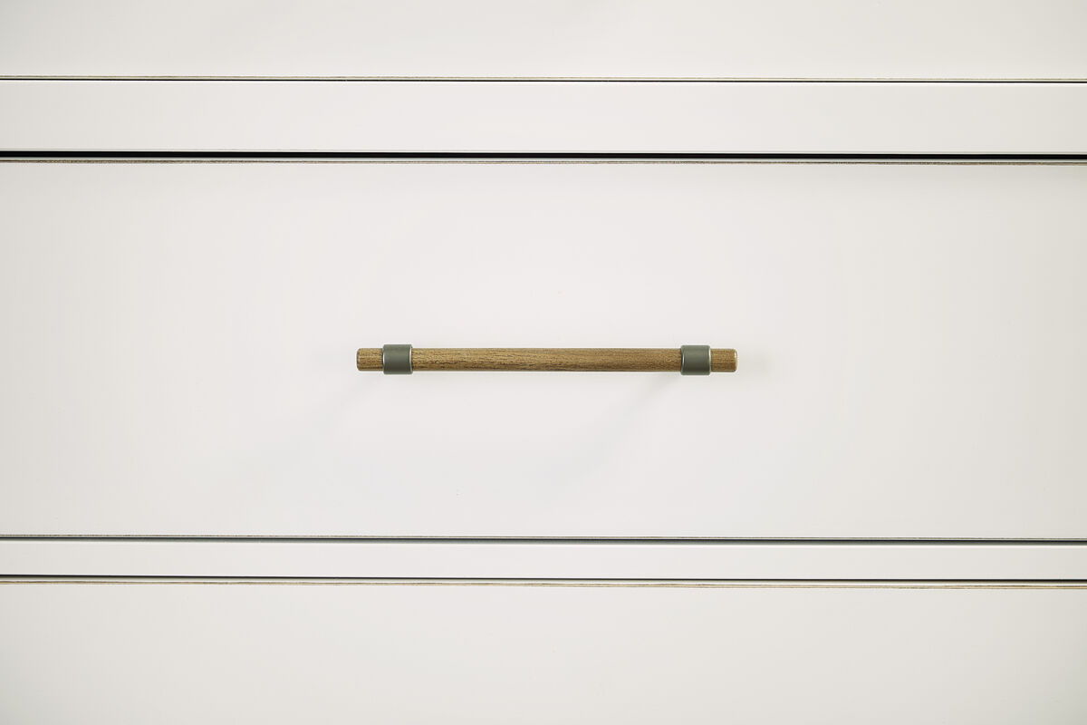 Pure Maple - 7 Drawer Dresser