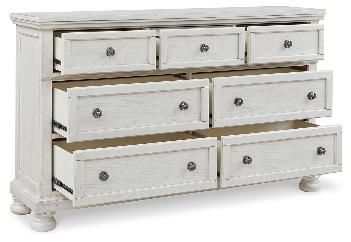 Robbinsdale - Sleigh Bed Set
