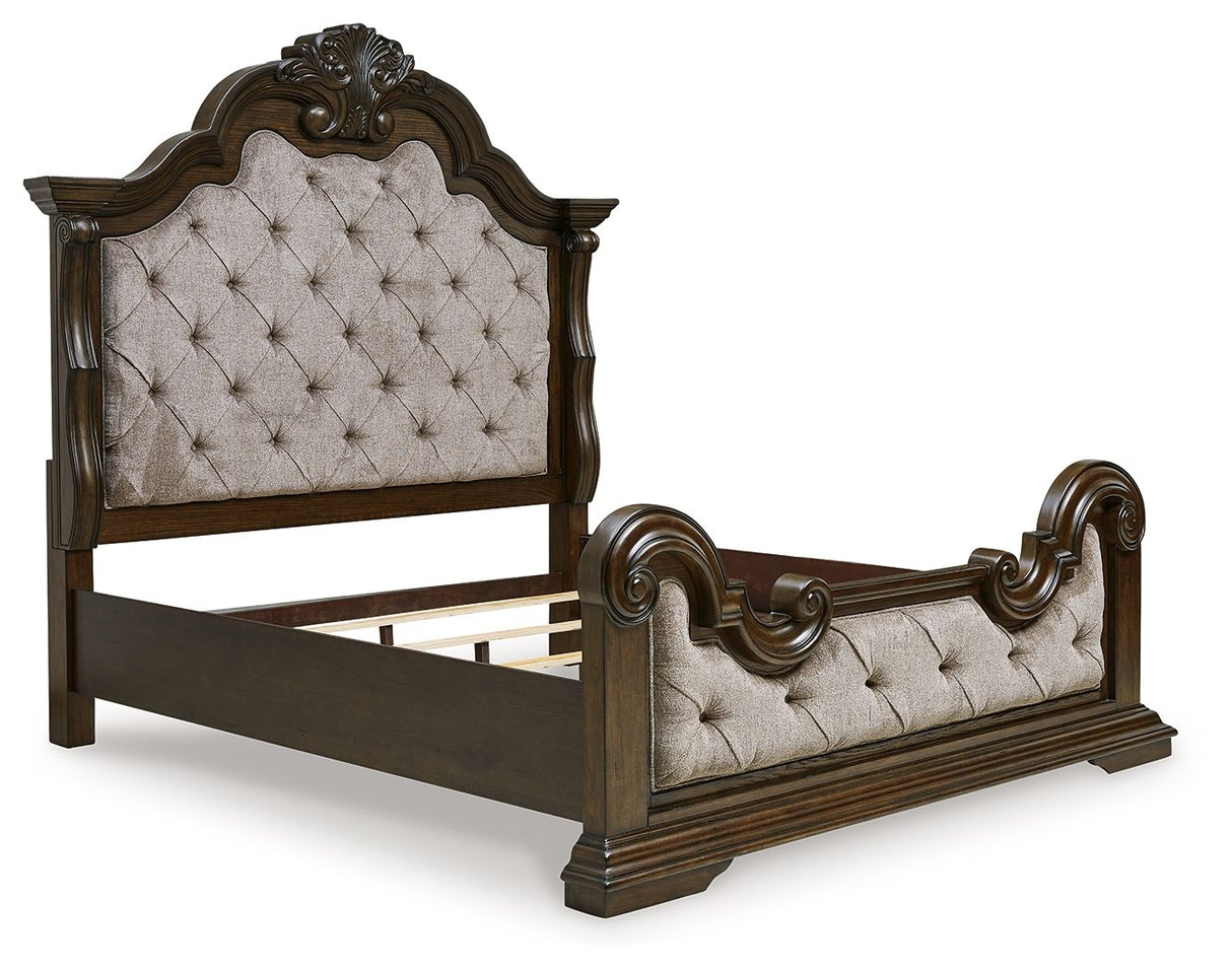 Maylee - Upholstered Bedroom Set