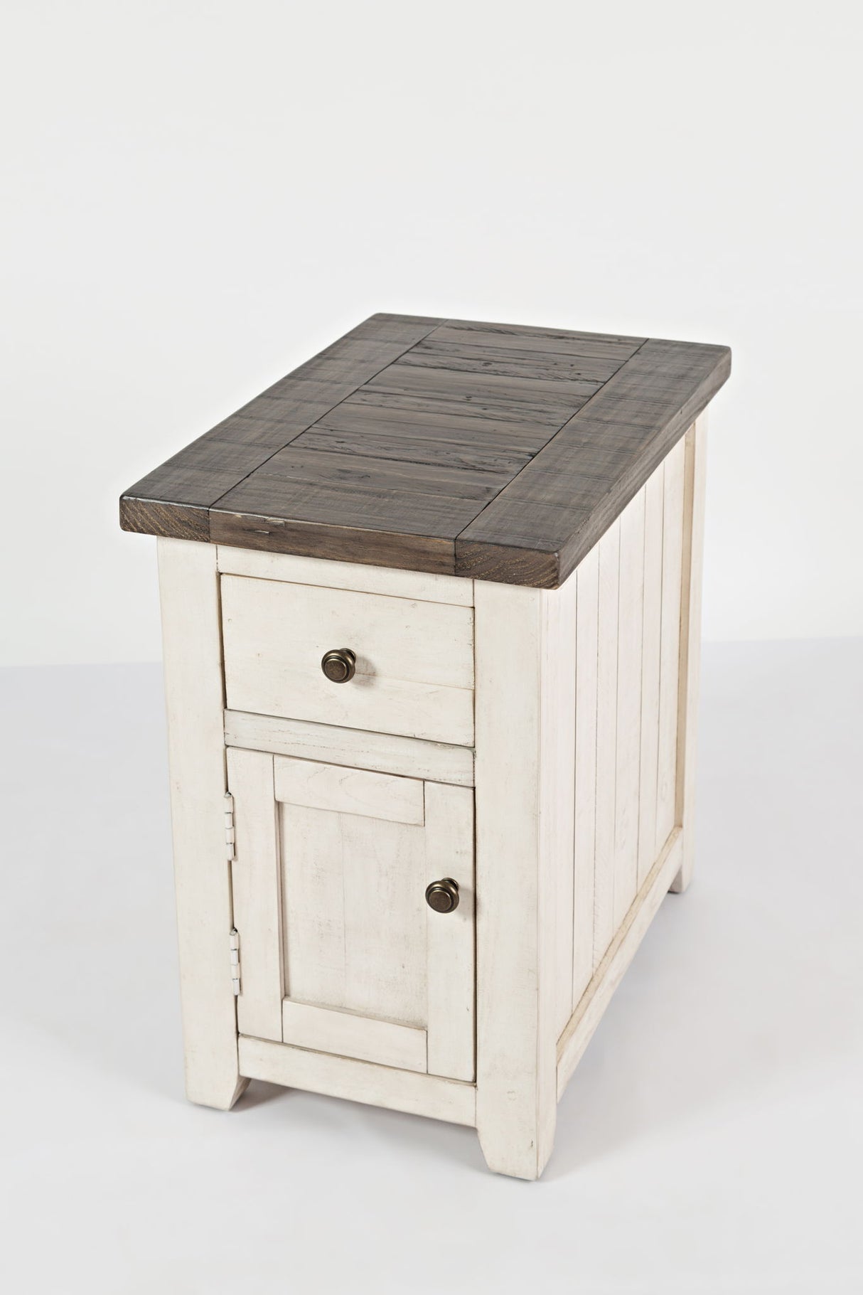 Madison County - Chairside Table