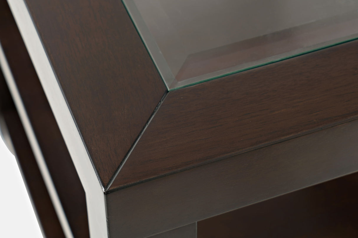Urban Icon - Chairside Table