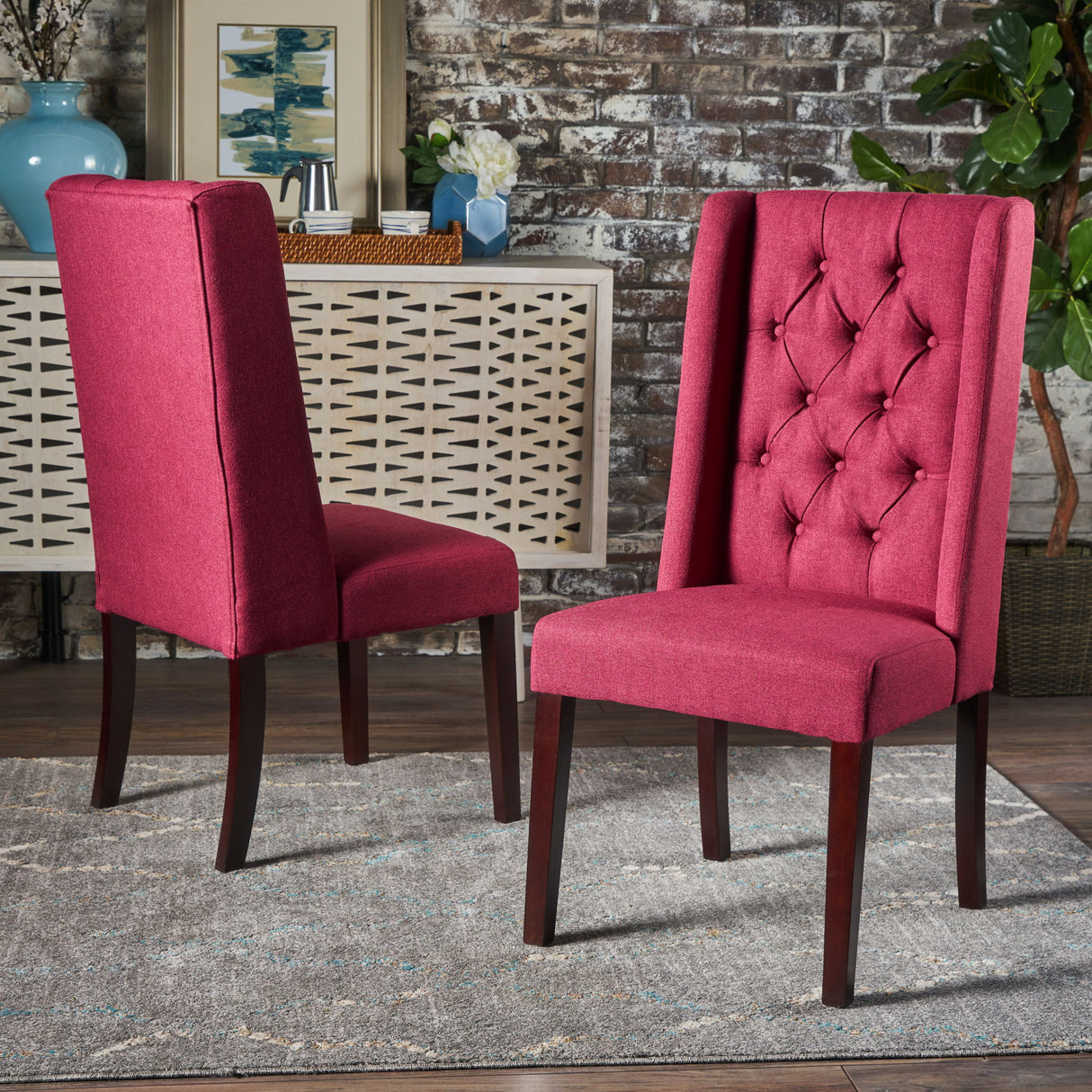 Sophisticated Tufted Dining Chair With High Back Design